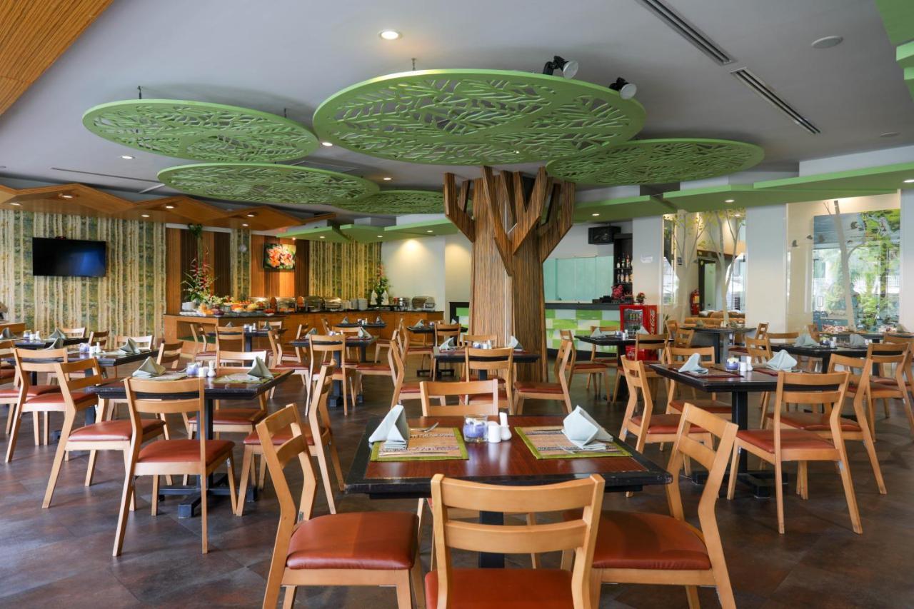 A2 Pool Resort - Sha Plus Phuket Kültér fotó
