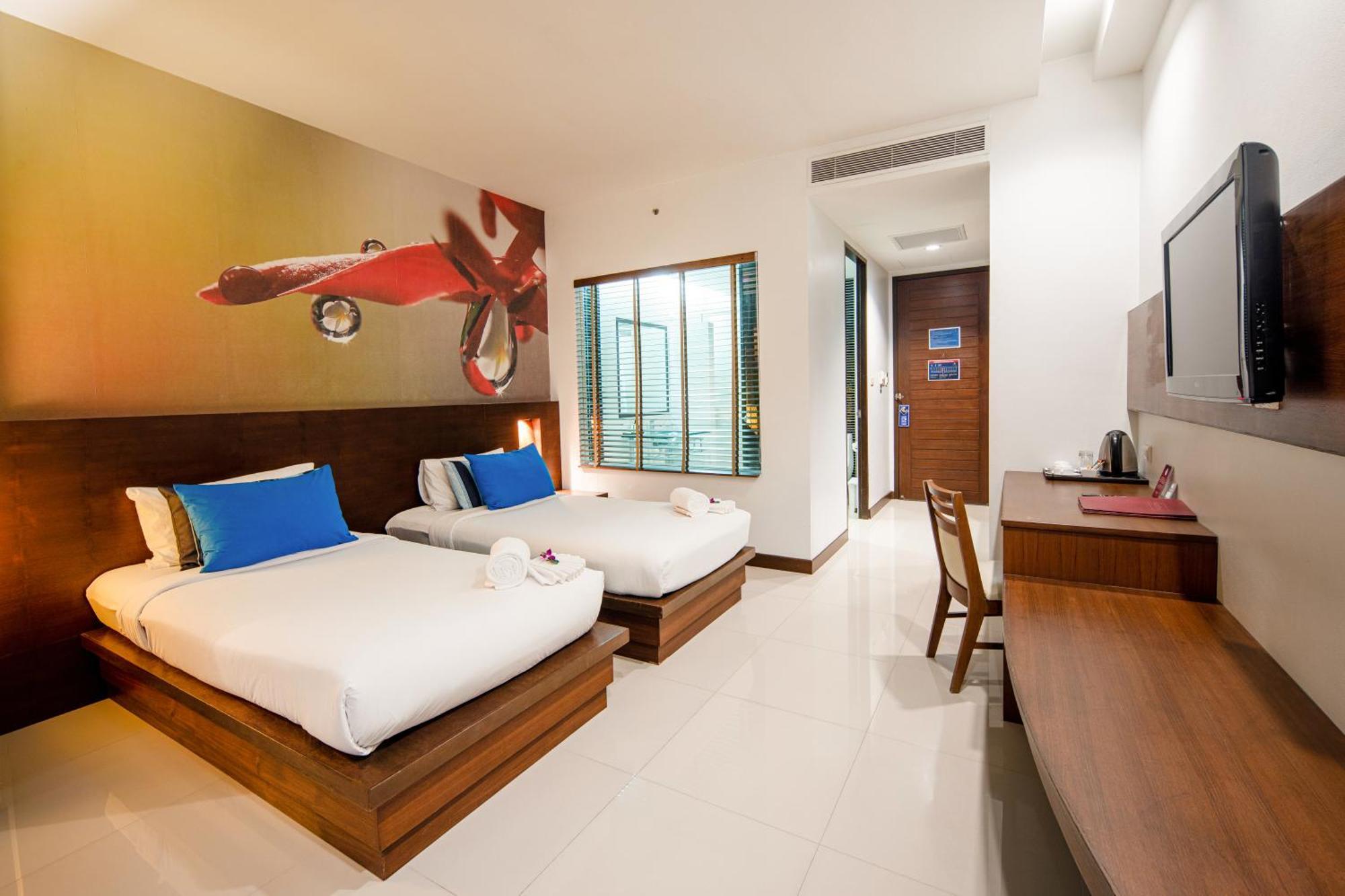 A2 Pool Resort - Sha Plus Phuket Kültér fotó