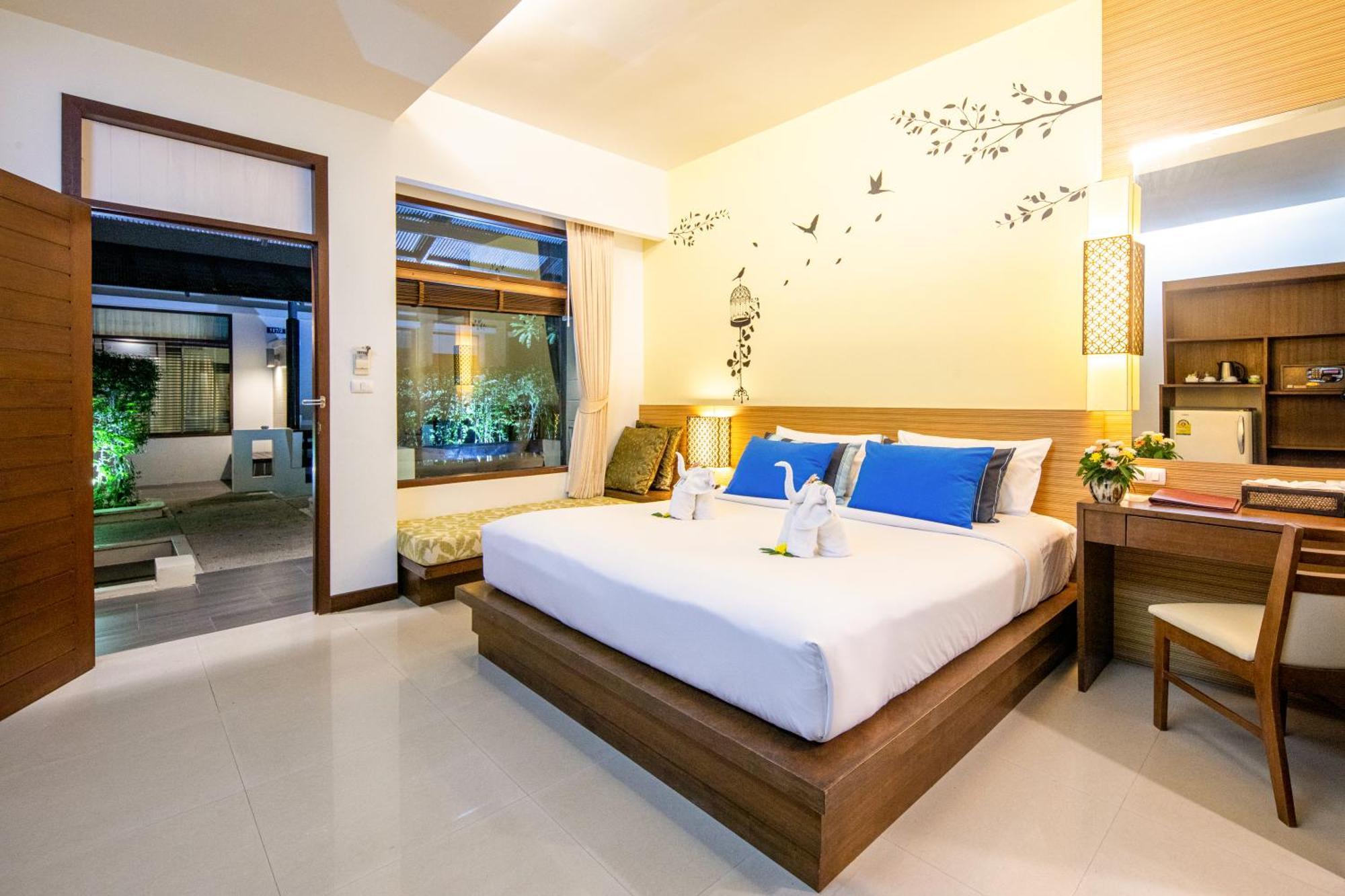 A2 Pool Resort - Sha Plus Phuket Kültér fotó